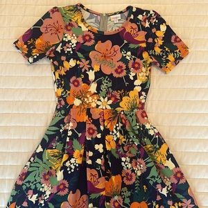 LuLaRoe Amelia Dress | Size Medium